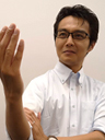 山本　智人