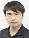 牧村 亮治